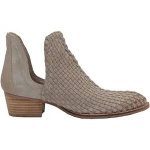 Very Volatile Veracruz ankle boots tan woven leather women's size 10 trendy boho